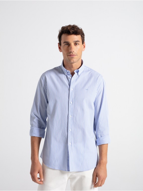 Camisa regular fit 100%...